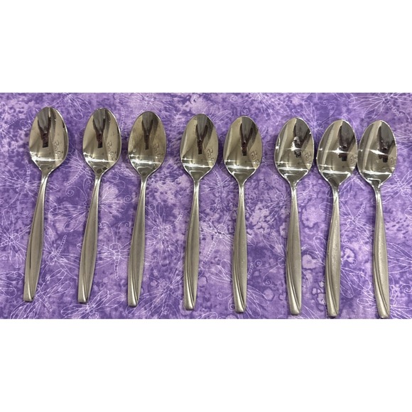 Oneida Other - Oneida Camlynn Cleo Satin Stainless Steel‎ Teaspoon Spoon Spoons Set Of 8